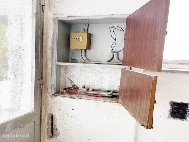 Loja com 210m² e Acesso Direto à Rua Para Veículos-18