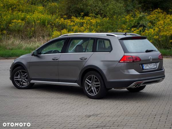 Volkswagen Golf Alltrack 2.0 TDI 4Motion BlueMotion Technol - 12