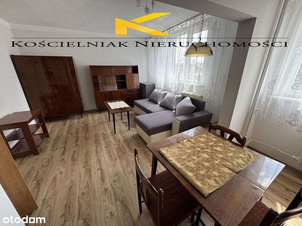 Trzy pok. z parkingiem w centrum miasta - Pełny obrazek: 5/20