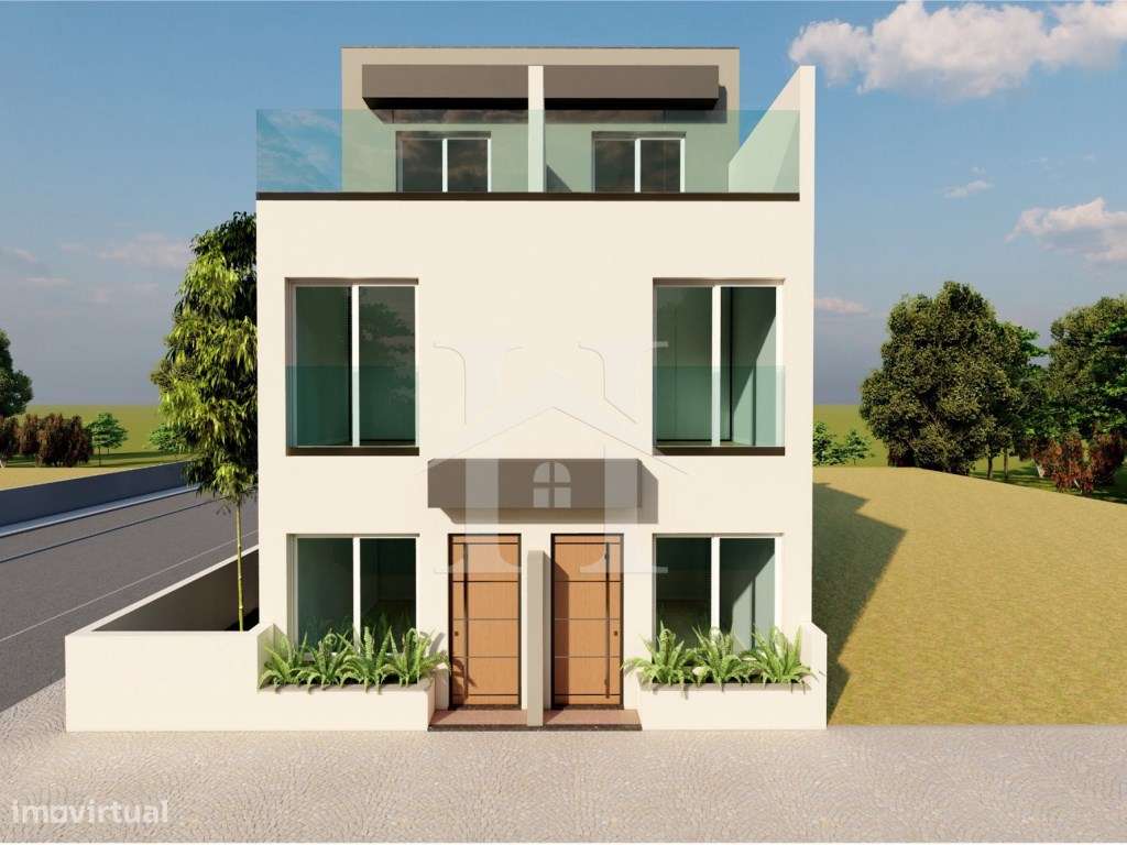 Terreno Urbano para Construção de 2 Moradias - Grande imagem: 1/17