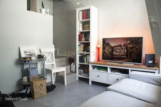 Moradia T3+1 na Ajuda com Potencial Incrível e Localização Privilegiad - Grande imagem: 3/26