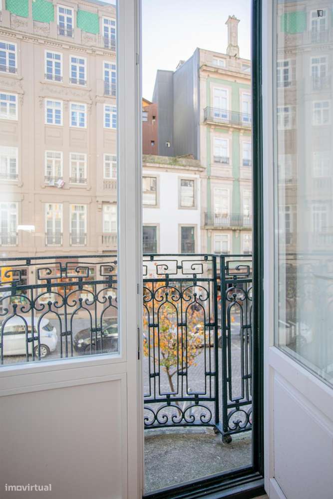 Apartamento com 1 quartos - localizado em Sé Porto - Grande imagem: 5/21