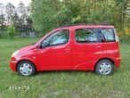 Toyota Yaris Verso 1.3 - 2