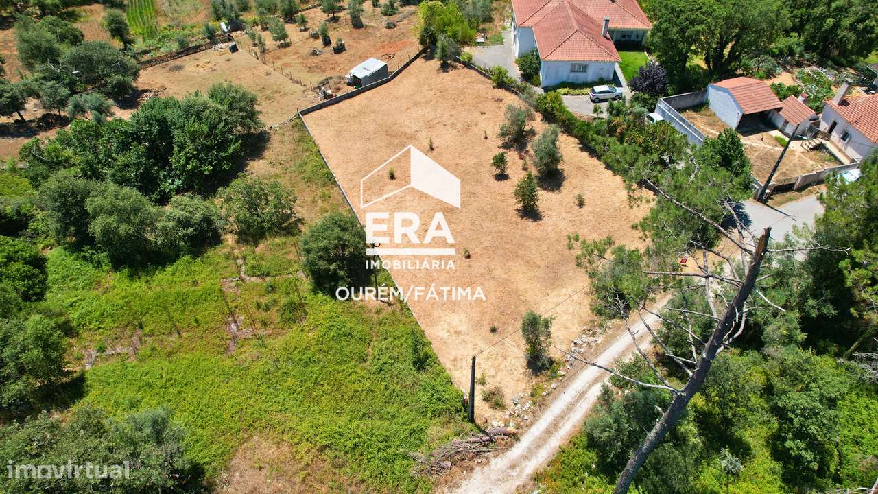 Terreno para construção com 1382m2-8