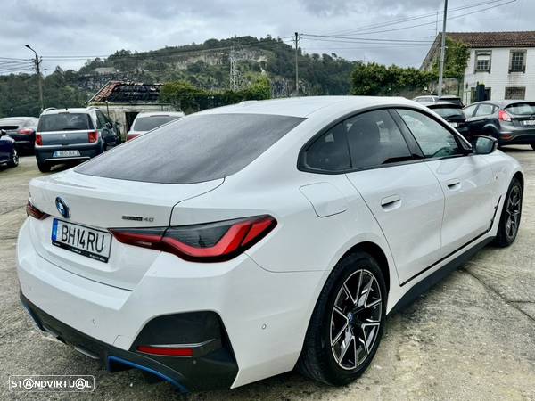 BMW i4 eDrive40 Desportiva M - 25