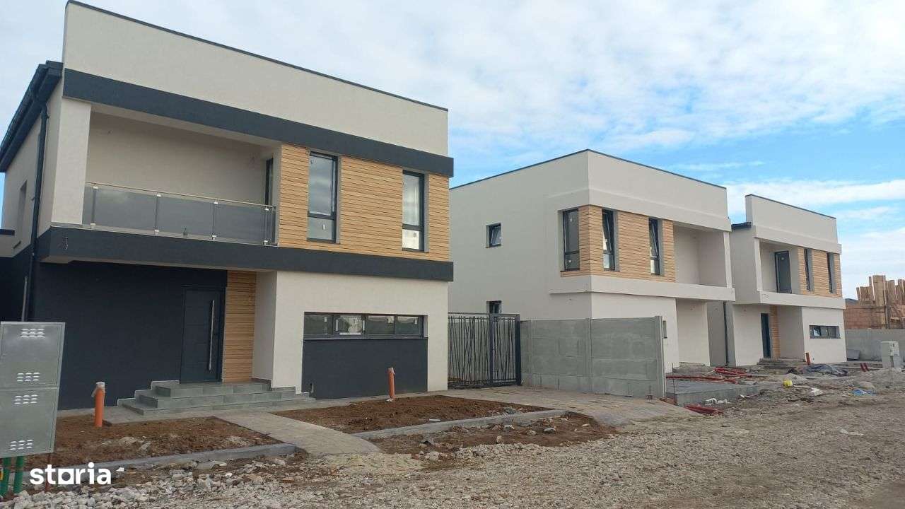 Casa de vanzare - Comuna Berceni/330 mp - Imagine principală: 2/13