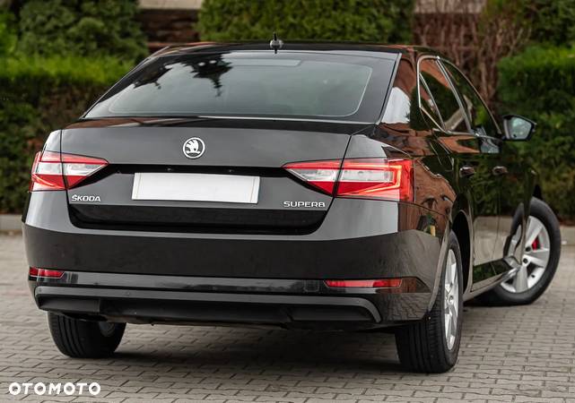 Skoda Superb 2.0 TDI DSG Active - 12