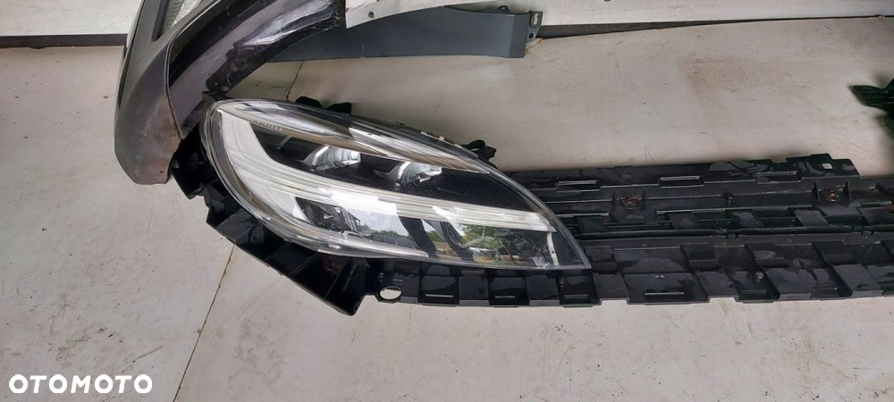 Zderzak belka lampa led Volvo V40 Lift Cross pas - 2