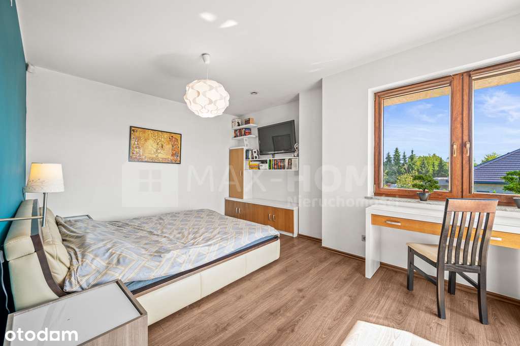 NOWA CENA! Nowoczesny dom z ogrodem!-9