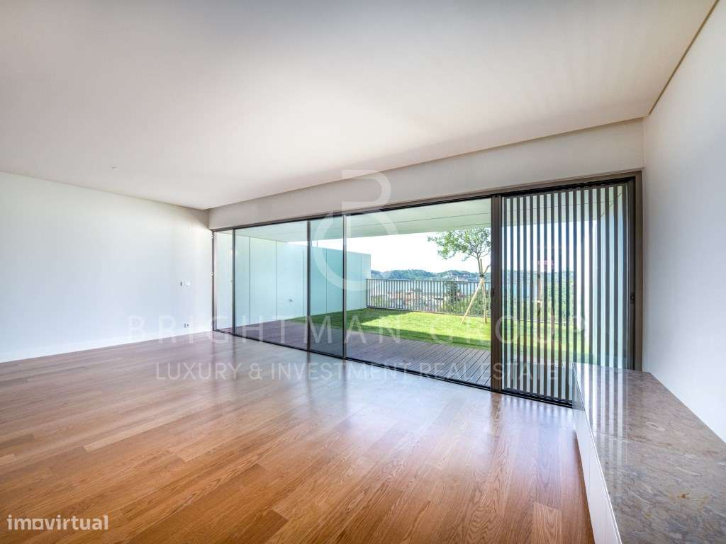 Moradia T4 com jardim e estacionamento em Alcântara, Lisboa - Grande imagem: 5/39