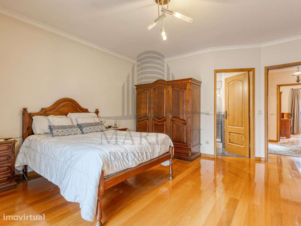 Moradia T4 independente em Valongo - Grande imagem: 5/43