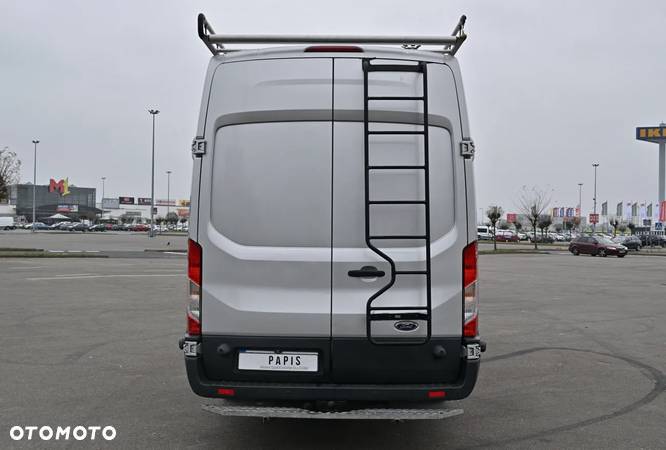 Ford Transit - 11