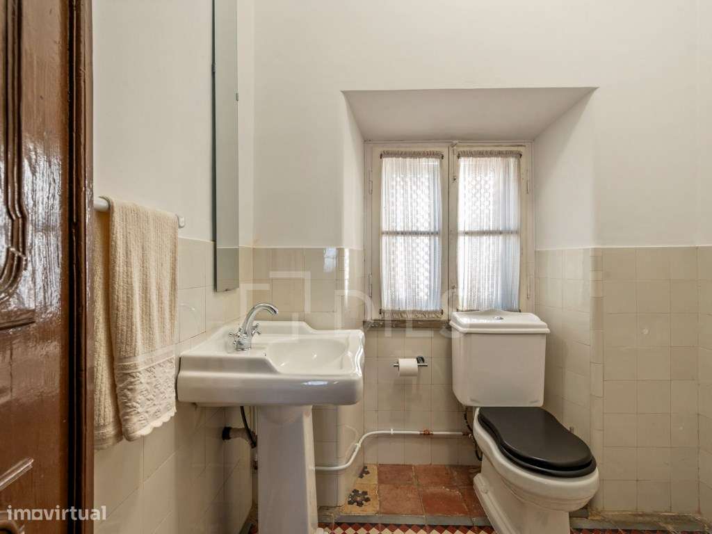 Moradia T6 para habitação ou Alojamento Local, no Alentejo-14