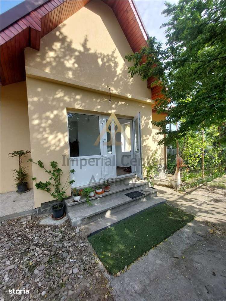 Casa cu teren in suprafata de 1800 mp  de vanzare  NEGOESTI ONESTI - Imagine principală: 2/18