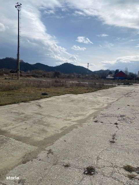 Vând proprietate imobiliară 44.844 mp teren intravilan și construcții - Imagine principală: 4/4