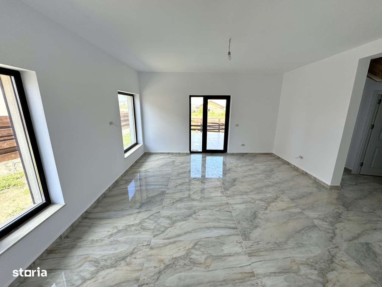 CANALIZARE! 2 BĂI! PLACA! Încălz în pard! Casa 4 camere Valea Lupului - Imagine principală: 3/9