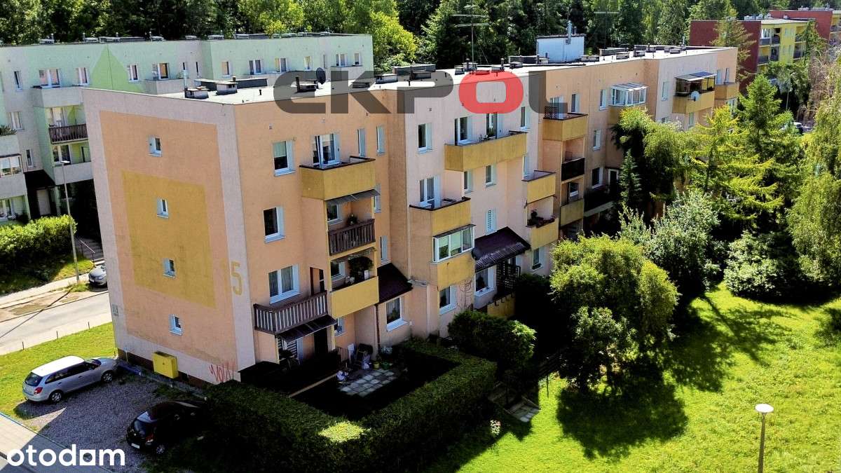 Przestronne, świetna lokalizacja 3-pok 64m2-1