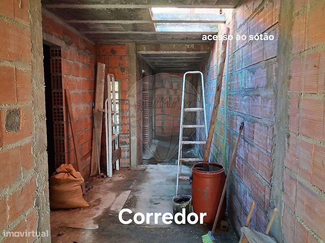 Moradia T2 para venda-4