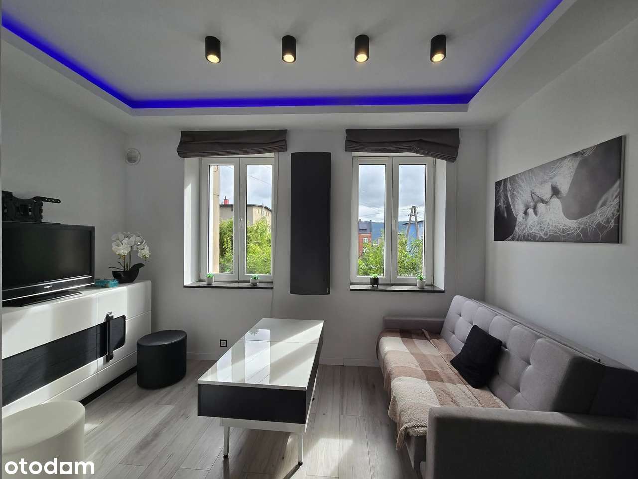 Ładna kawalerka po remoncie. - Pełny obrazek: 1/8