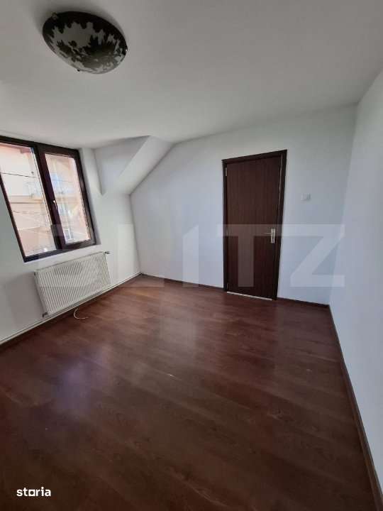Casa individuala Ghiroda,5 camere,886 teren,186 mp utili - Imagine principală: 3/9