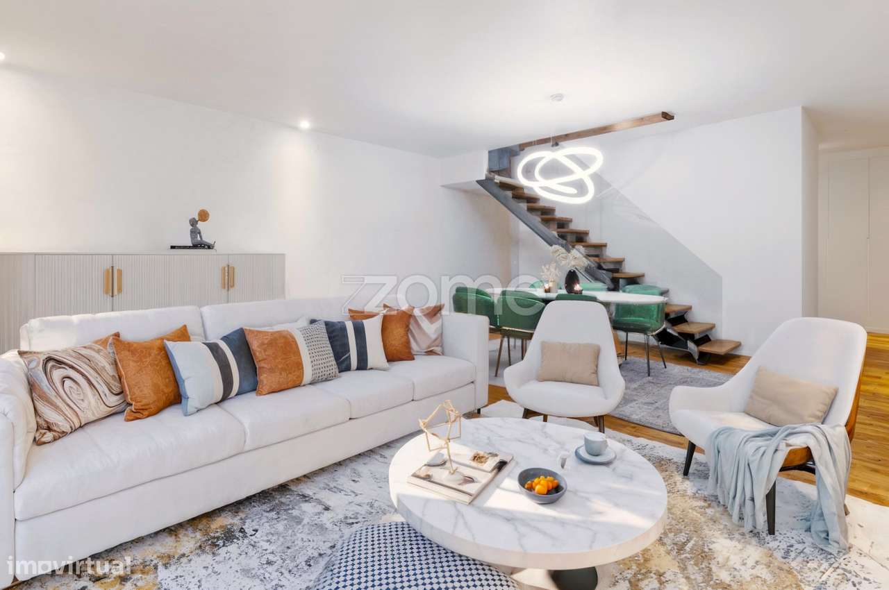 Nova T4 com 3 Suites | Piscina no Rooftop | junto à Praia da Madalena - Grande imagem: 4/35