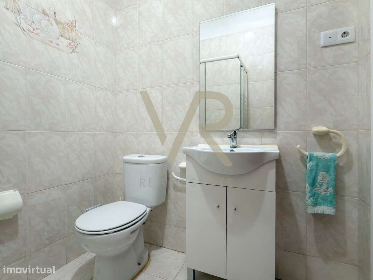 T3 Pronto a Habitar com Potencial de Valorização na Damaia de Cima,-10