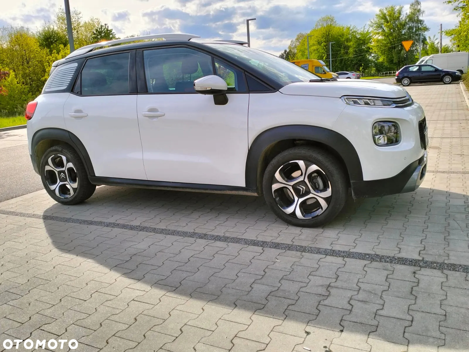 Citroën C3 Aircross 1.2 PureTech GPF Shine S&S EAT6 - 16