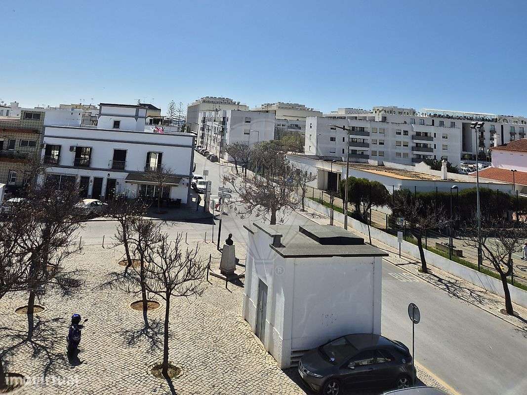 Prédio  para venda - Grande imagem: 2/14