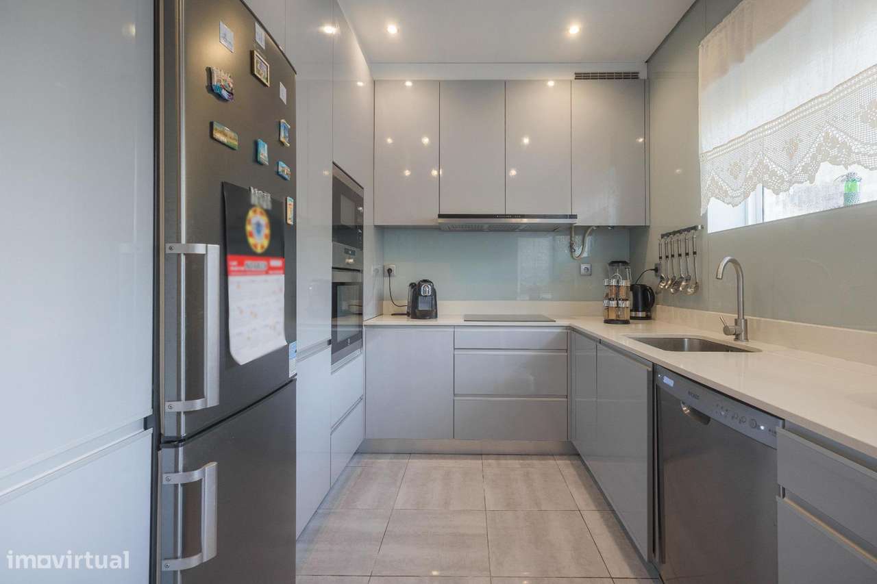 Andar Moradia T3 – Rés do Chão Totalmente Remodelado-5