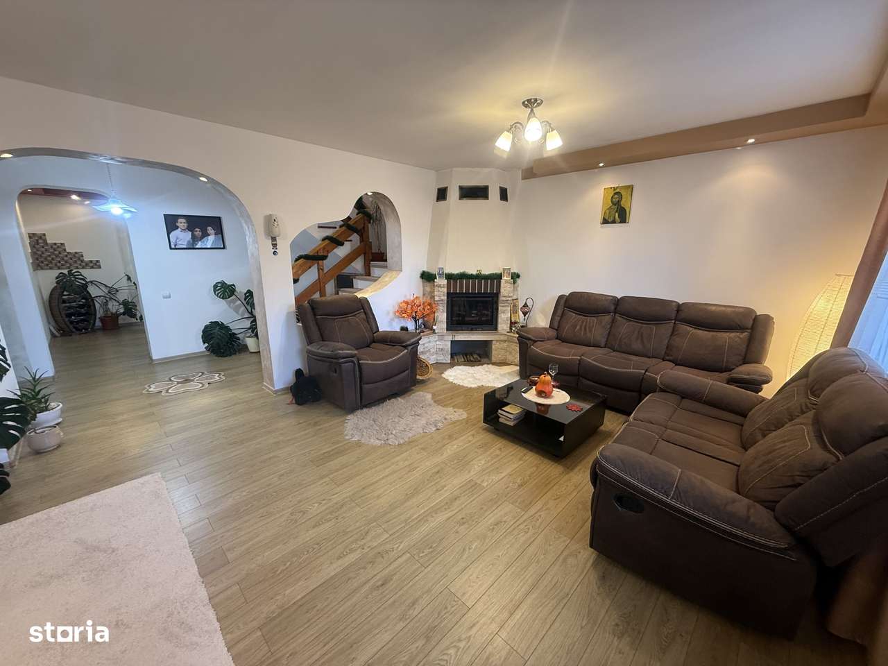 Vila de vânzare 160 mp - complet mobilată și utilata  - Câmpina ! - Imagine principală: 3/20