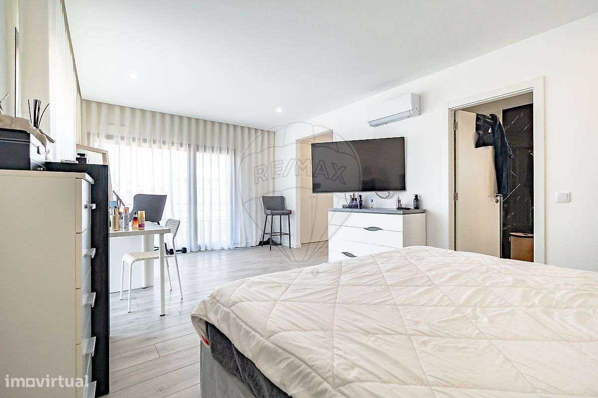 Moradia T4 para venda-43