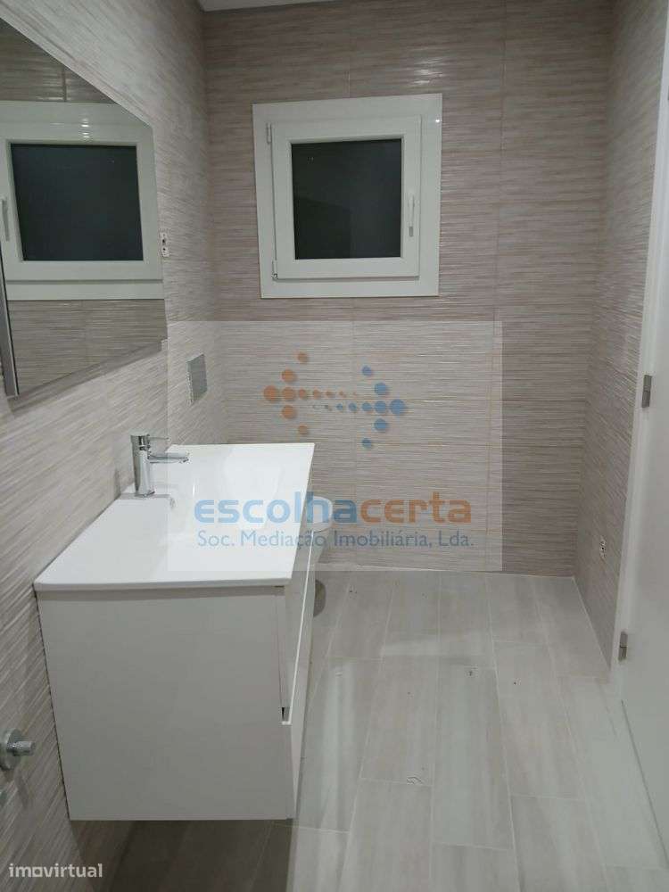 Moradia T3 em construção Fernão Ferro-17