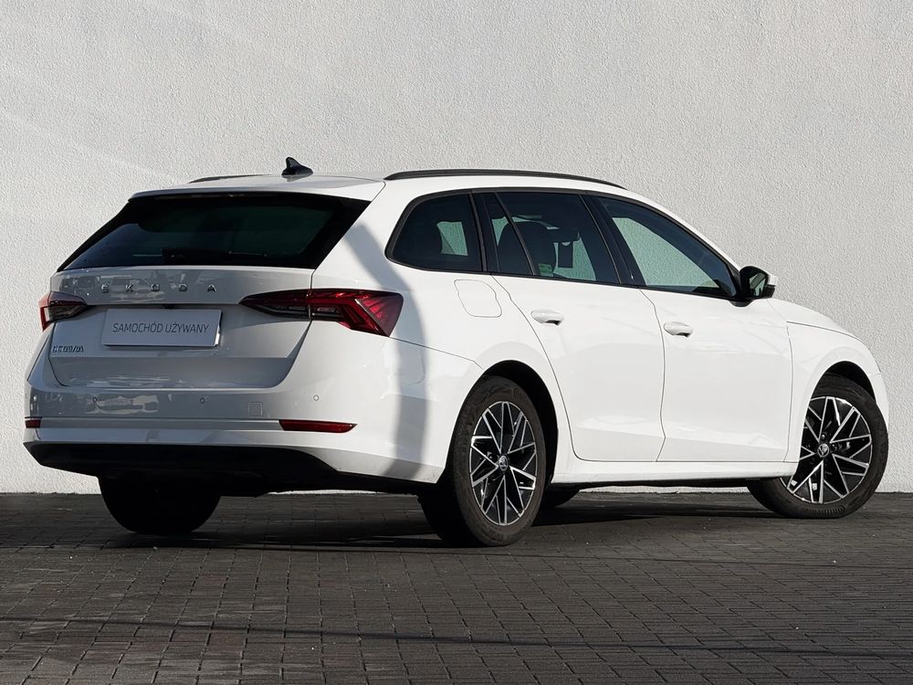 Skoda Octavia 1.5 TSI ACT Ambition 150 KM — zdjęcie 2