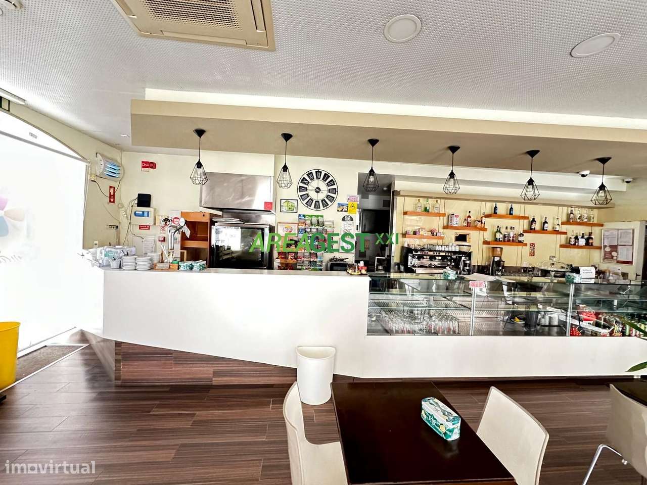 Loja para venda no centro de Vila Franca de Xira - Grande imagem: 3/23