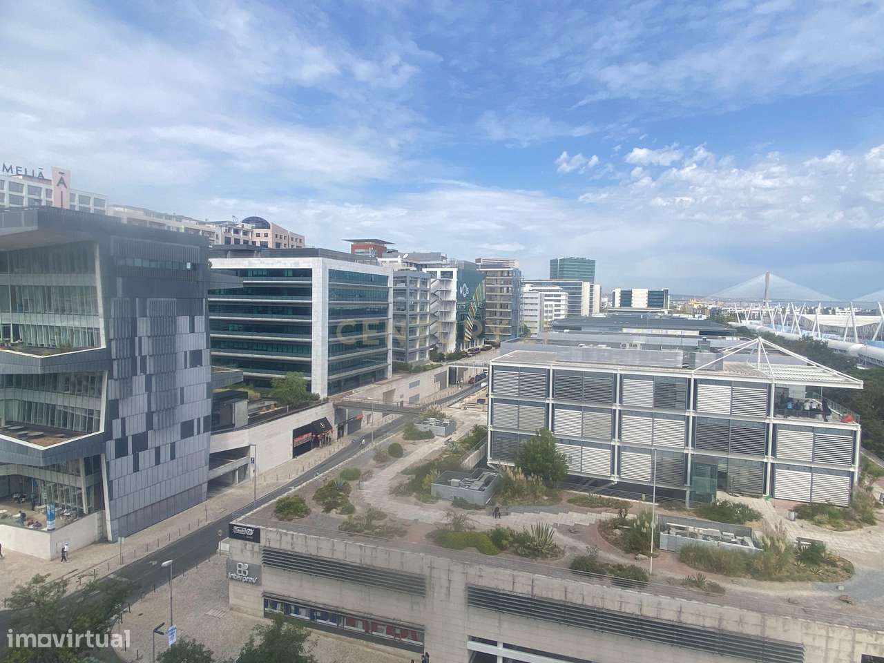 Apartamento T2 Duplex com vista rio em zona nobre de Lisboa - Grande imagem: 4/22