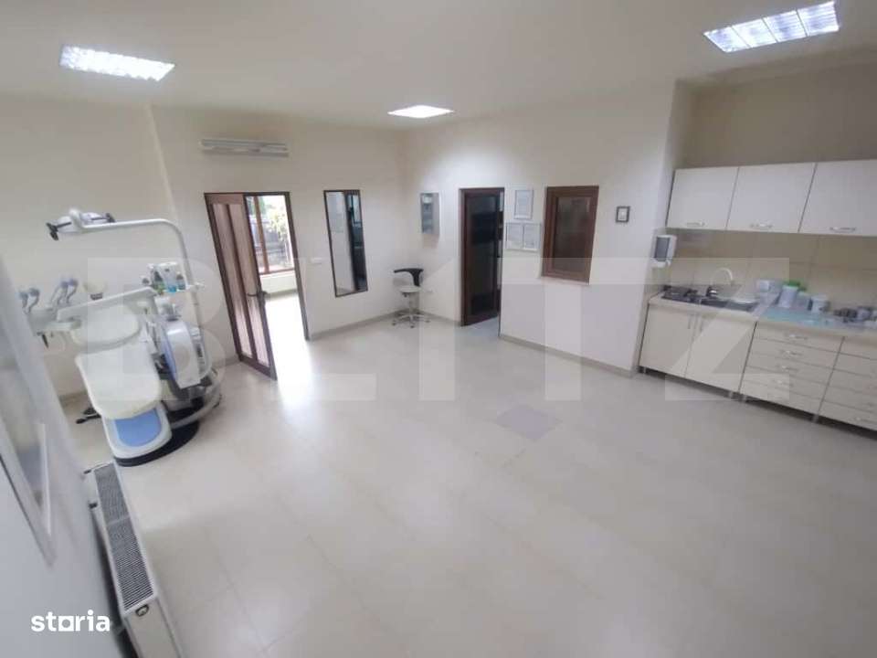 Casa 270 mp+teren 322 mp, 6 camere+cabinet stomatologic-zona Centrala - Imagine principală: 3/17