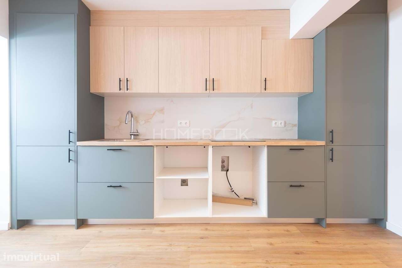 Apartamento T1 renovado em Santo Antonio da Caparica-8