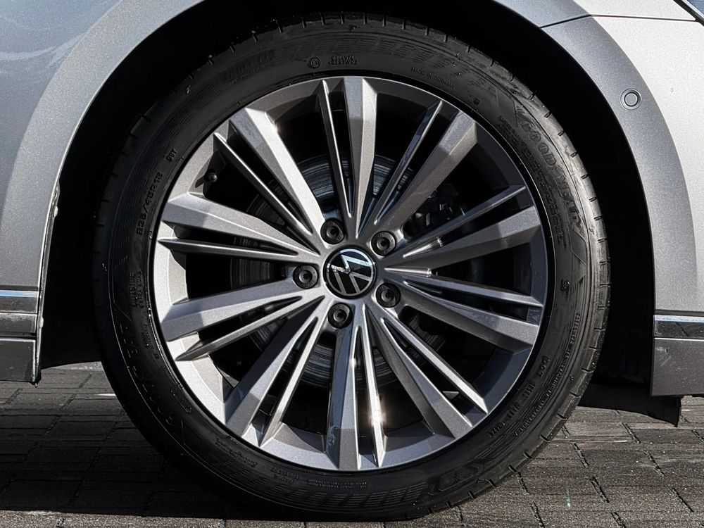 Volkswagen Passat-Variant 2.0 TDI Scr DSG Elegance 200 KM — zdjęcie 6