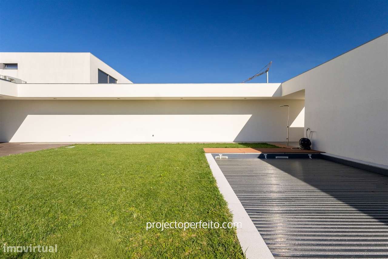 Moradia Geminada T4+1 Venda em Gulpilhares e Valadares,Vila Nova de Ga - Grande imagem: 5/42