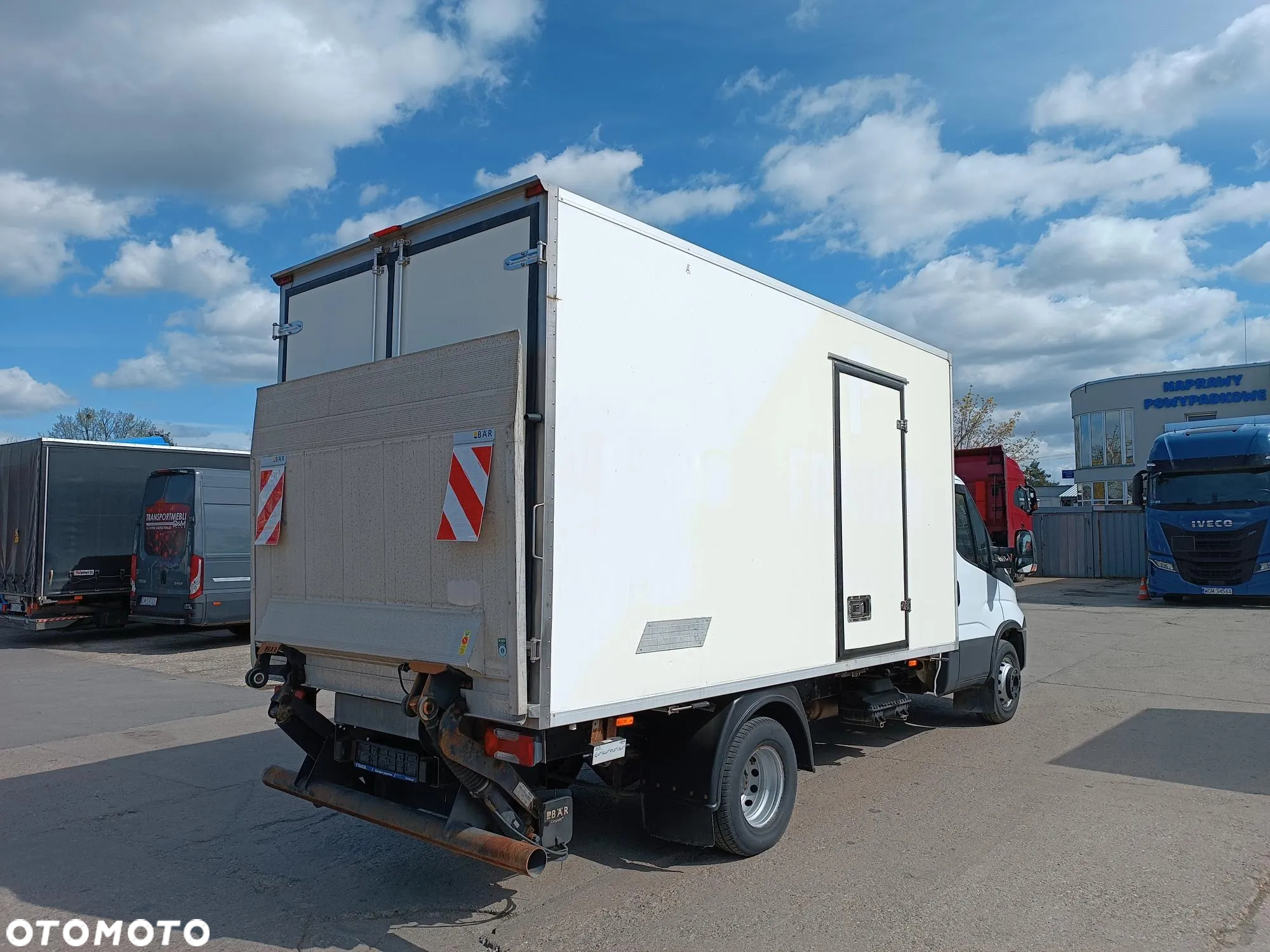 Iveco 72C18 CHŁODNIA Z WINDĄ !!! - 2