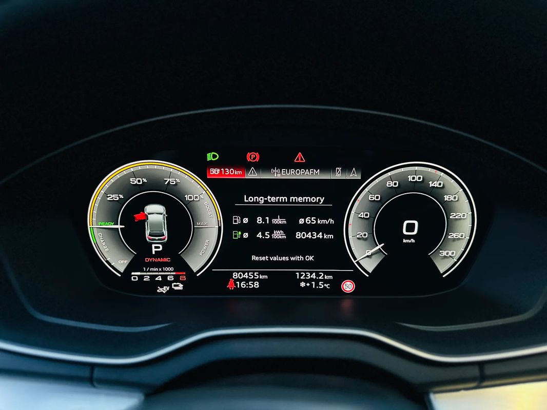 Audi Q5 55 TFSIe Sportback quattro S tronic S line - 10