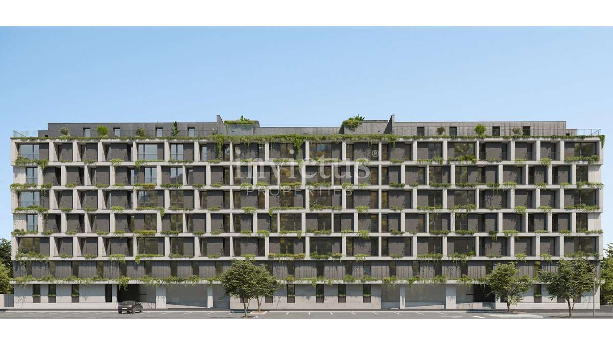 Fantástico T5 em Condomínio - Ramalde-6