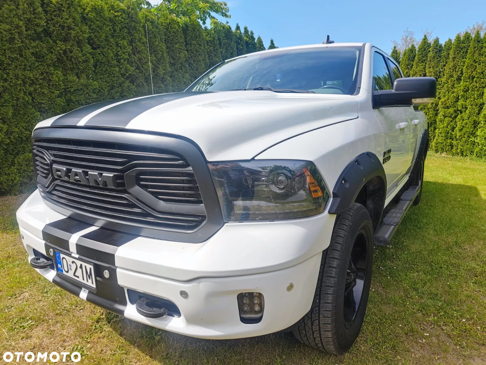 Dodge RAM 1500 5.7 4x4 - 7