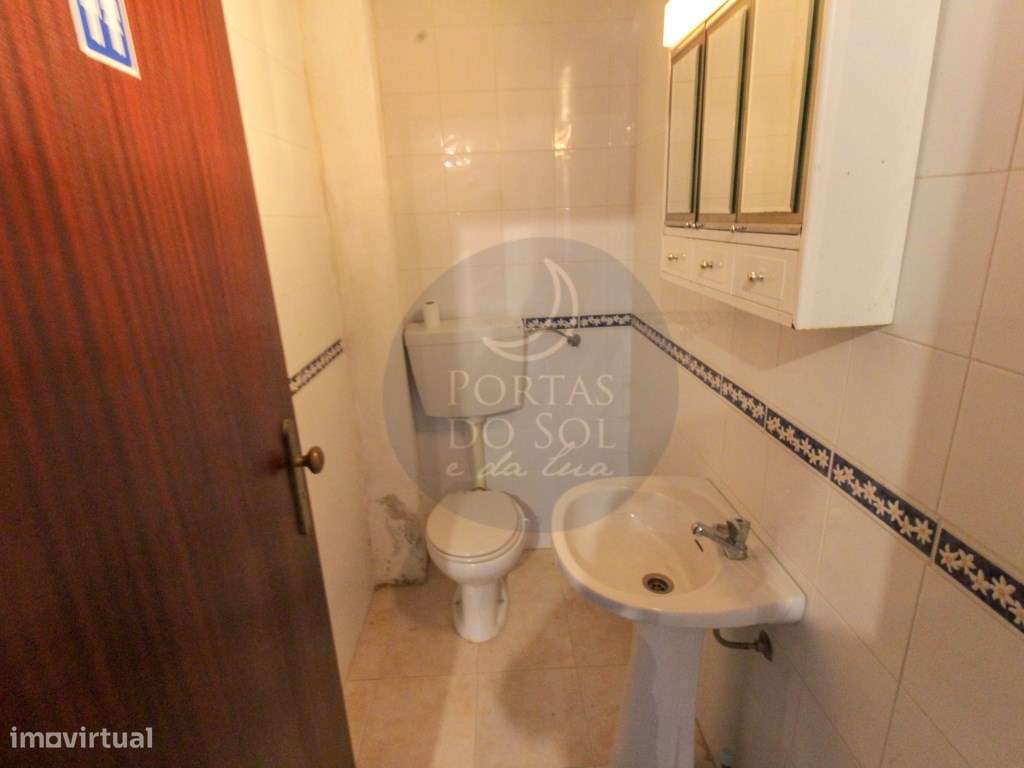 Moradia V3 c garagem em 1.040 m2 a 1 hora de Lisboa-25