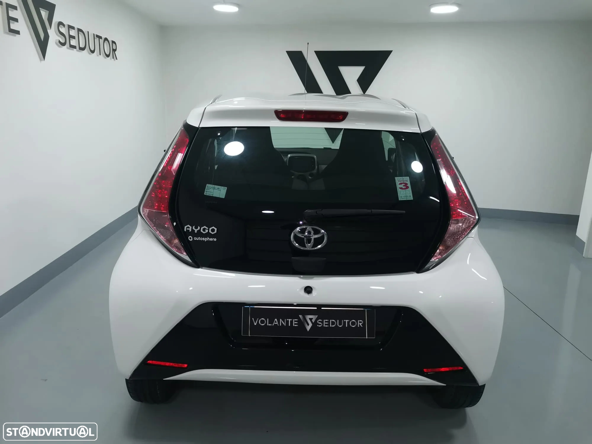 Toyota Aygo 1.0 X-Play+AC+X-Touch - 3