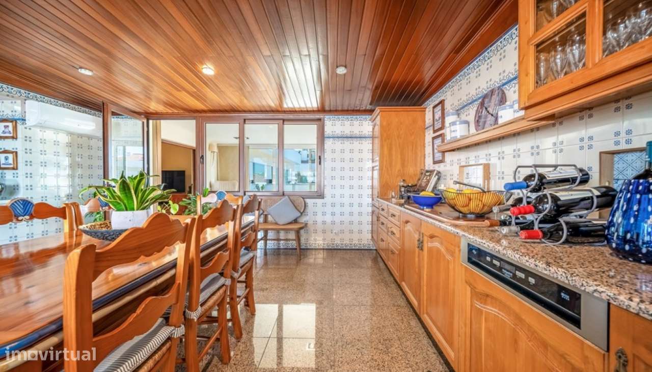 Moderna Penthouse T3 à venda no centro de Tavira, Algarve-11