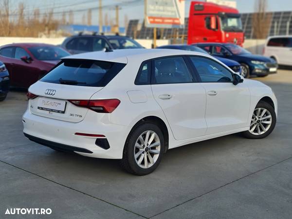 Audi A3 Sportback 1.0 30 TFSI MHEV S tronic Basic - 6