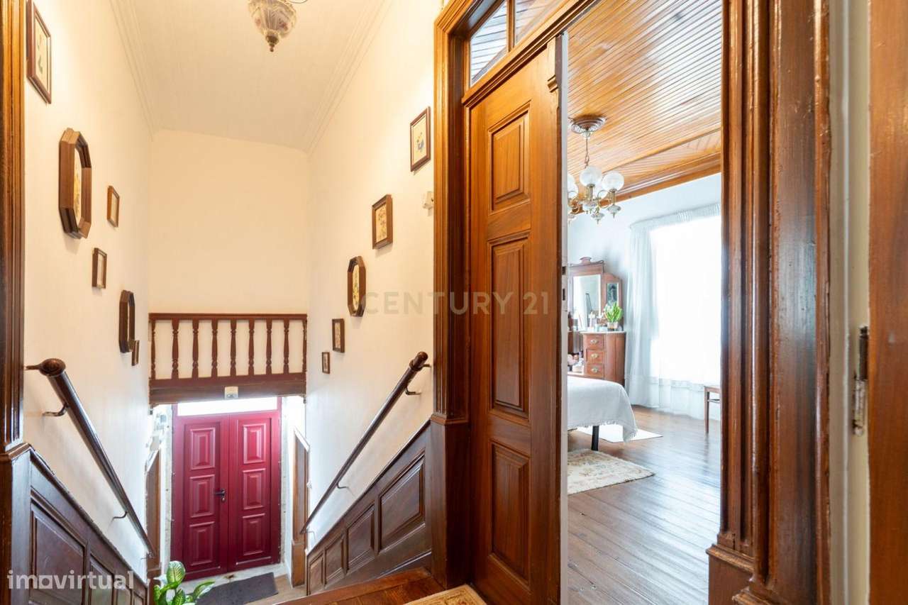 Fantástica Moradia em Serpins-9