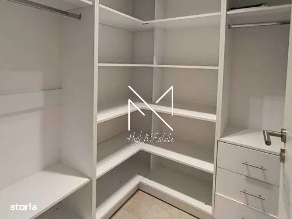 Apartament 2 camere | Zona Tractorul | Parcare Inclusa | Orientare E-4