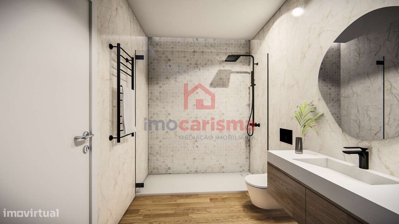 Moradia T3 Totalmente Remodelada em Santo Tirso-13